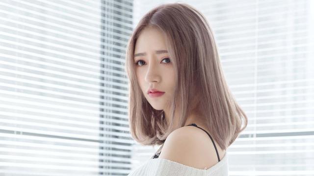 催眠高莜柔，變化、學(xué)習(xí)與自信的力量最新章節(jié)